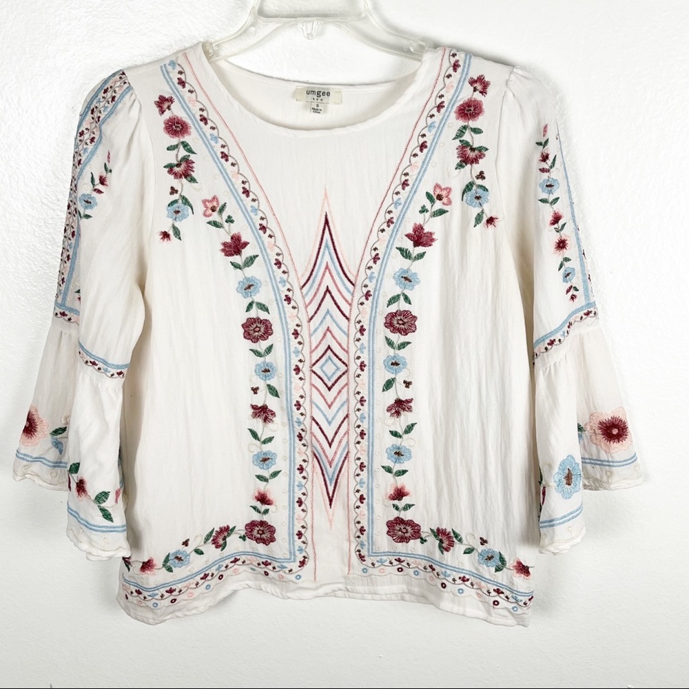 UMGEE White Floral Embroidered Bell Sleeves Top Small Boho Festival Concert